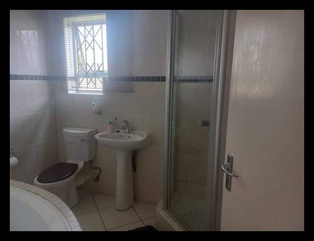 3 BEDROOM SIMPLEX FOR SALE IN ARBORETUM